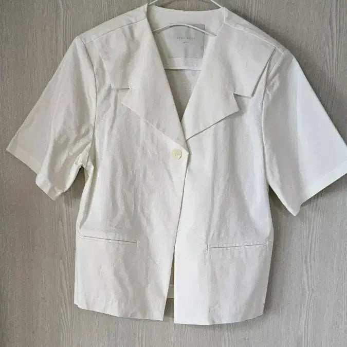 [SOLD OUT] 린넨 소재자켓 새상품