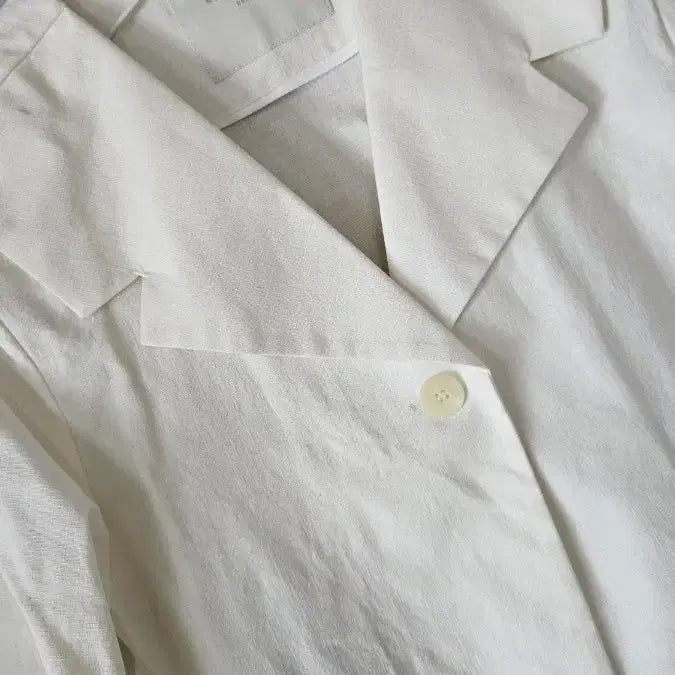 [SOLD OUT] 린넨 소재자켓 새상품