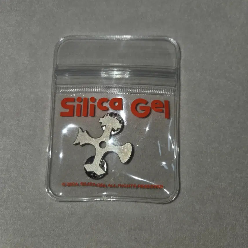 [SOLD OUT] 실리카겔 뱃지