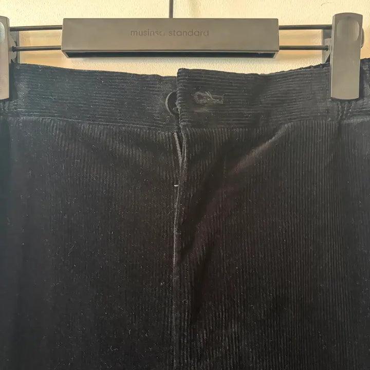 [BUNJANG] Customellow Corduroy Balloon Pants / 커스텀 멜로우 코듀로이 벌룬 팬츠 32/82