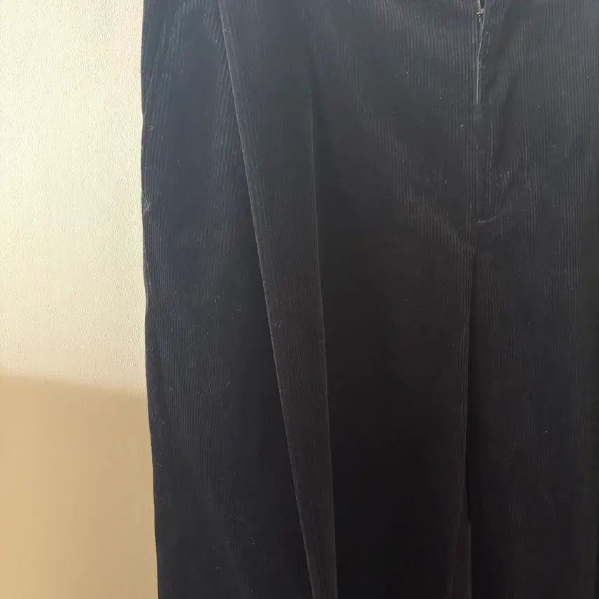 [BUNJANG] Customellow Corduroy Balloon Pants / 커스텀 멜로우 코듀로이 벌룬 팬츠 32/82