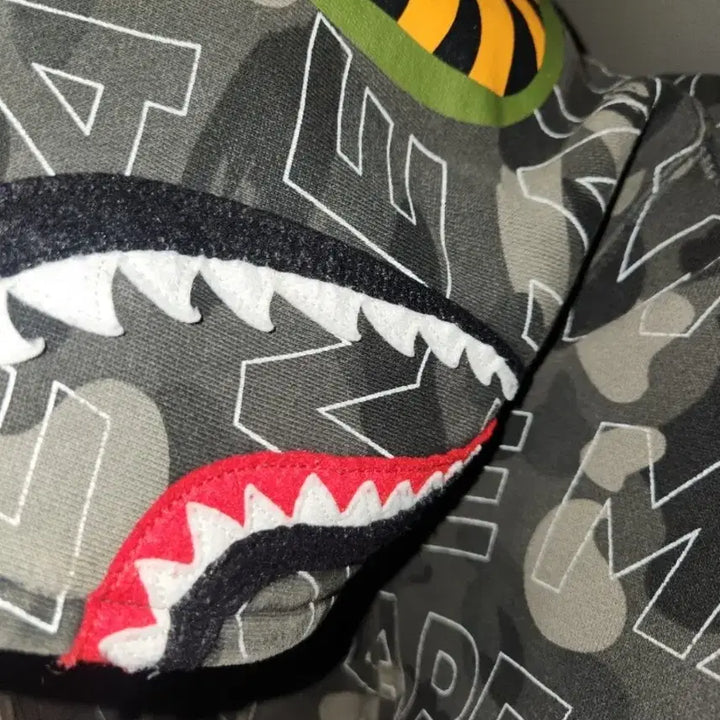 [BUNJANG] BAPE Text Camo Shark Hoodie Black / 베이프 텍스트카모 샤크후드 흑계 교신/판매