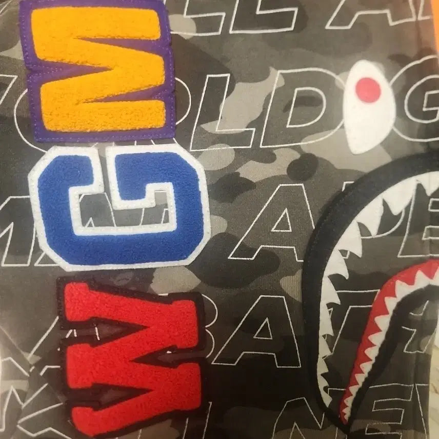 [BUNJANG] BAPE Text Camo Shark Hoodie Black / 베이프 텍스트카모 샤크후드 흑계 교신/판매