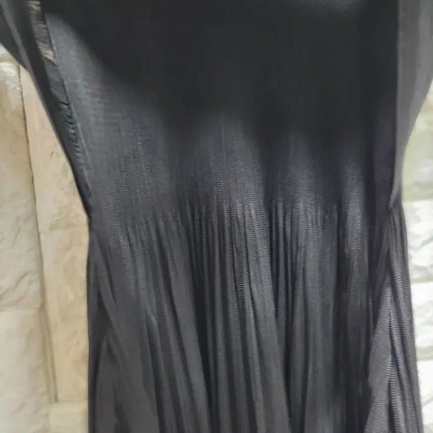[BUNJANG] Pleated Dot Black Dress / 플리츠 도트 블랙 원피스