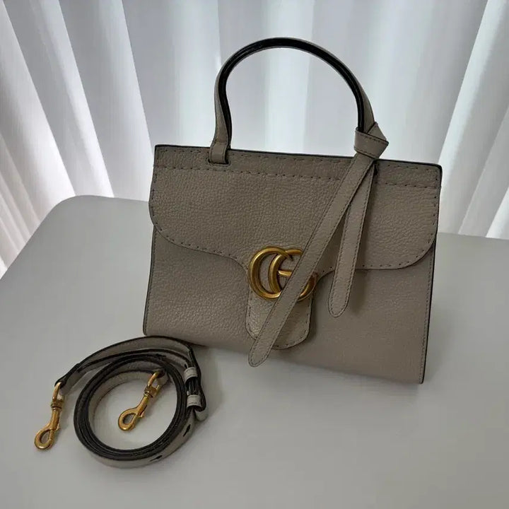 [BUNJANG] Gucci GG Marmont Mini Shoulder Bag Beige / 구찌 GG 마몽 미니 숄더백