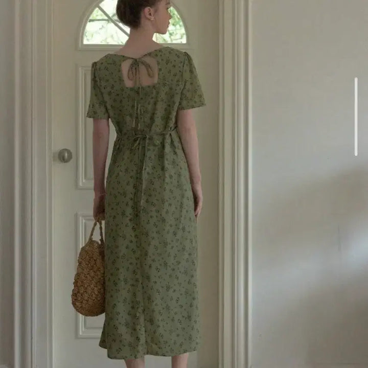 [BUNJANG] Elegant Shirred Olive Green Long Dress / 새상품) 여성스런 셔링 롱원피스