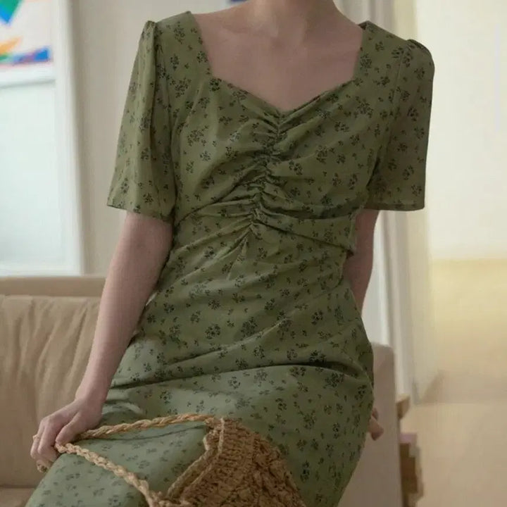 [BUNJANG] Elegant Shirred Olive Green Long Dress / 새상품) 여성스런 셔링 롱원피스