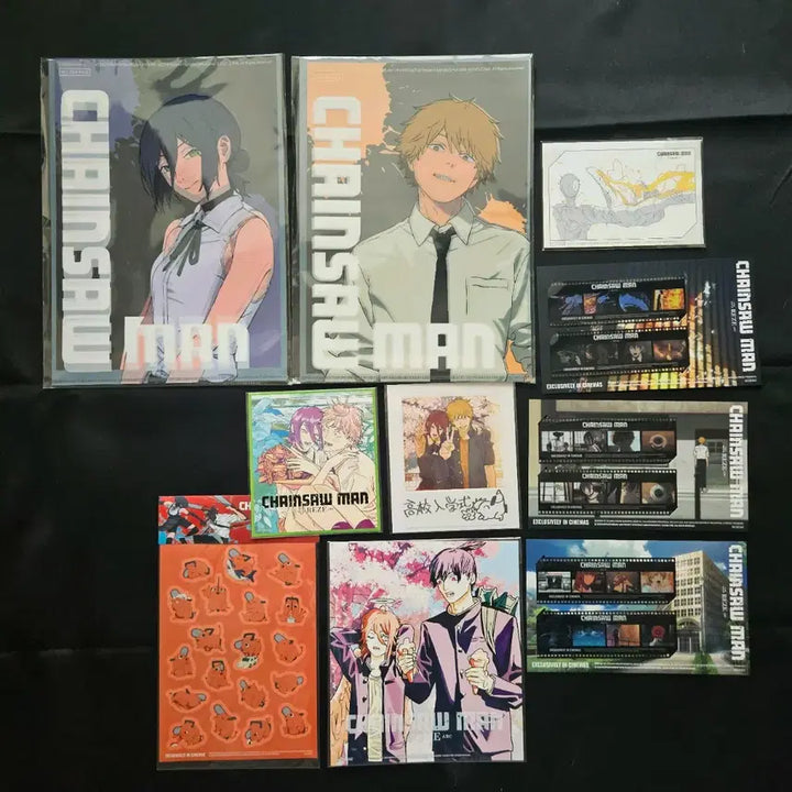 [BUNJANG] Chainsaw Man Reze Arc Bundle Set / 체인소맨 레제편 굿즈 일괄로 팔아요. (아트그라피,n차 관람 포스터)