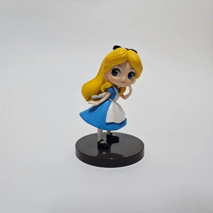 [BUNJANG] Disney Alice Q Posket Petit Figure / <7/31까지 할인> 디즈니 앨리스 큐포스켓 쁘띠