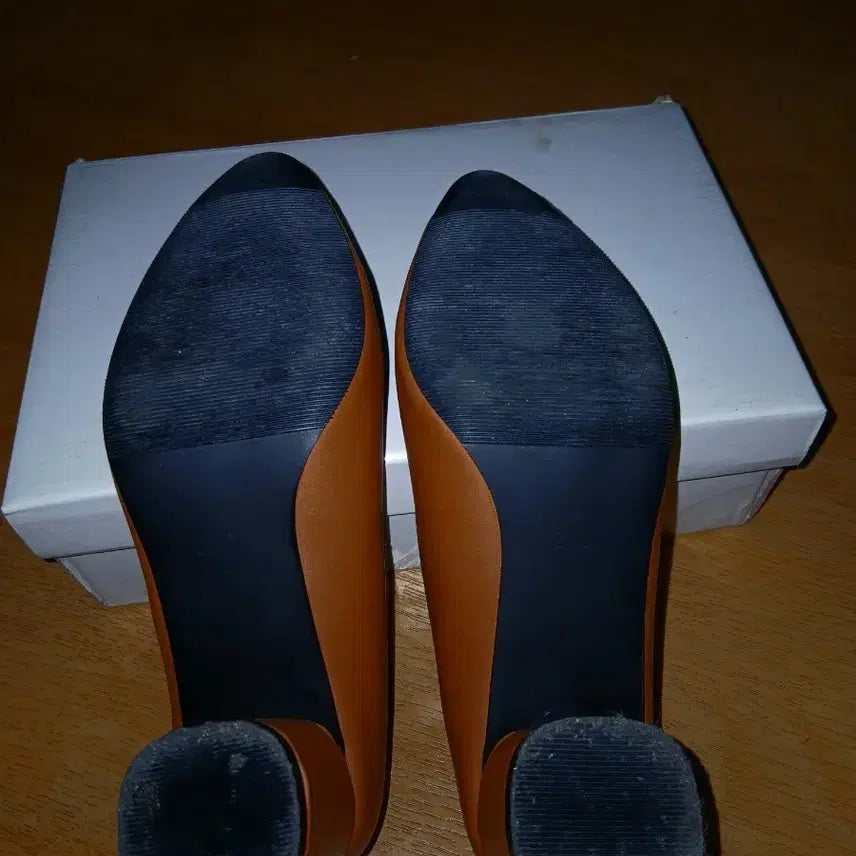 [BUNJANG] Mixxo Brown Pumps Heels Women&
