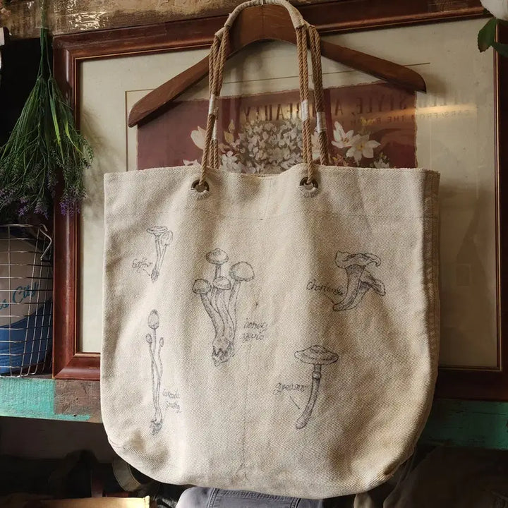[BUNJANG] Vintage Mushroom Hand-Drawn Canvas Tote Bag / 핸드 드로잉 캔버스 토트백 빈티지 더플백 리메이크 화이트 머쉬룸