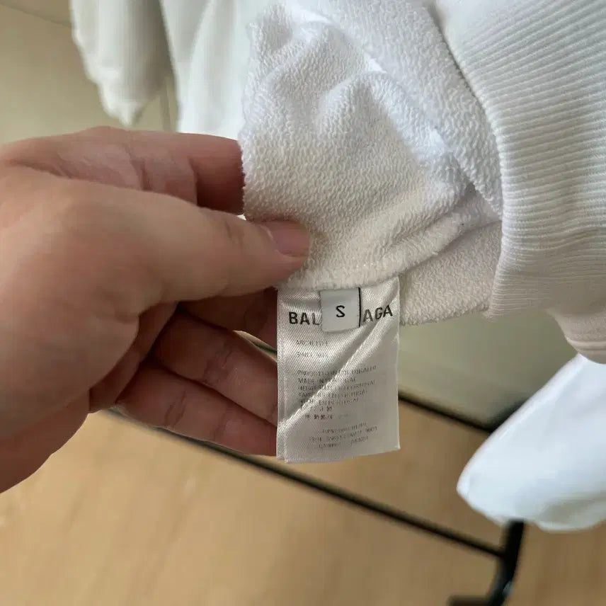 [BUNJANG] Balenciaga Back Logo White Hoodie S / 발렌시아가 백로고 화이트 후드티 S