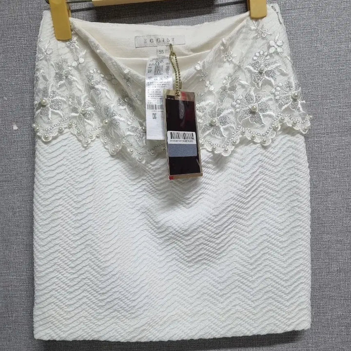 [BUNJANG] EGOIST Lace Skirt - Size 55 / EGOIST 레이스 스커트 55사이즈