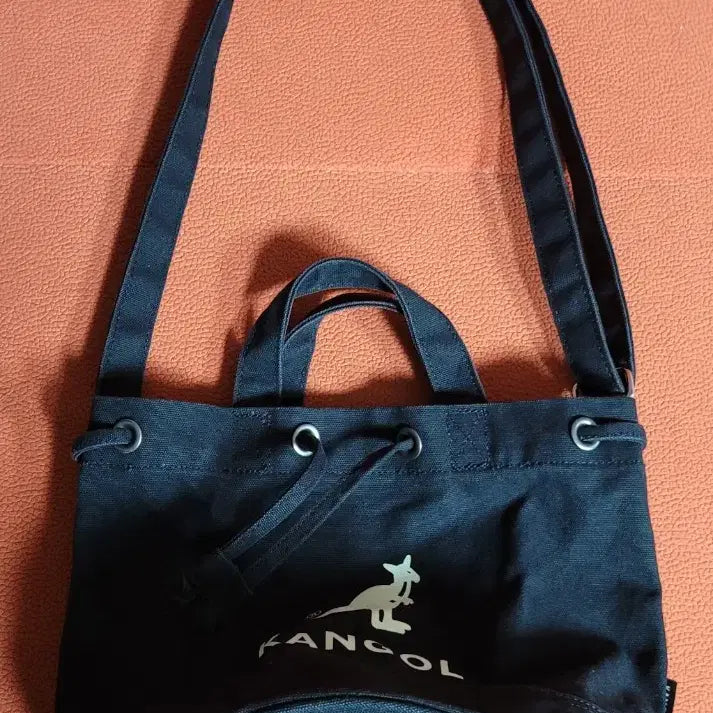 [SOLD OUT] 캉골 블랙 캔버스 버킷백