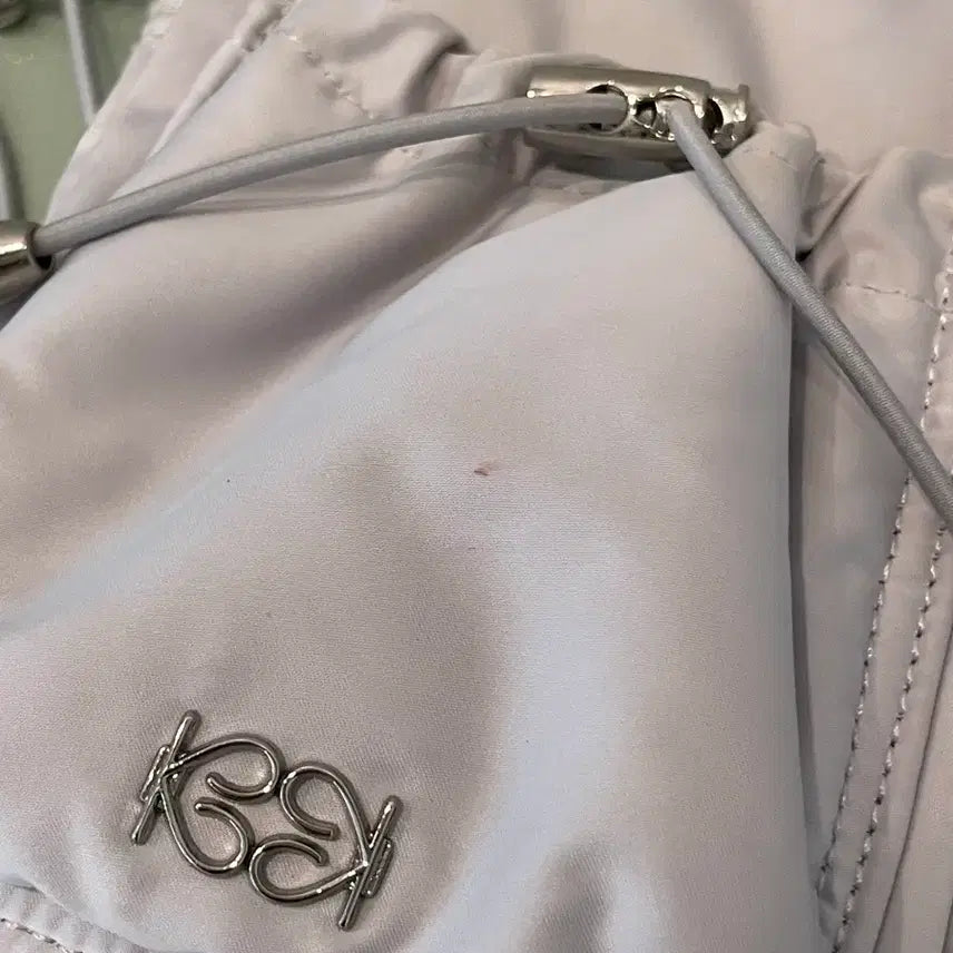 [BUNJANG] Standard Drawstring Mini Bag Silver / 기준 드로스트링 미니백 실버