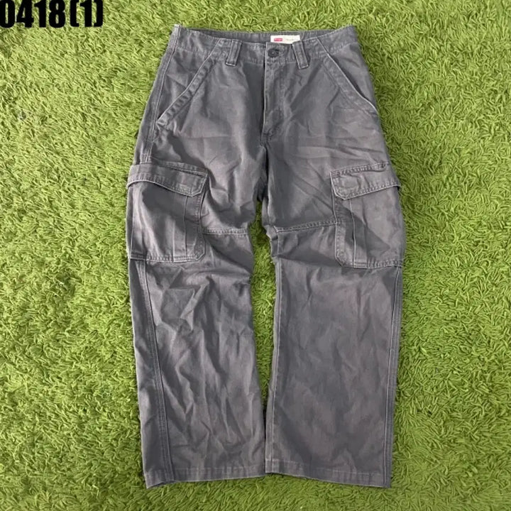 [BUNJANG] Wrangler Relaxed Fit Workwear Cargo Pants Grey 30 / 랭글러  릴렉스핏 워크웨어 카고팬츠 바지 팬츠 그레이 30