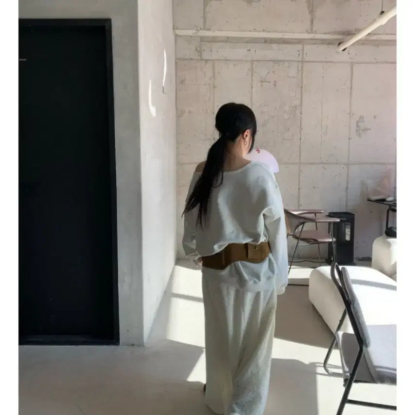 [SOLD OUT] 피핀샵 펀칭스커트(마크들리 아키텍트 드윌 미엘 포스터 바질 자라 에그이즈