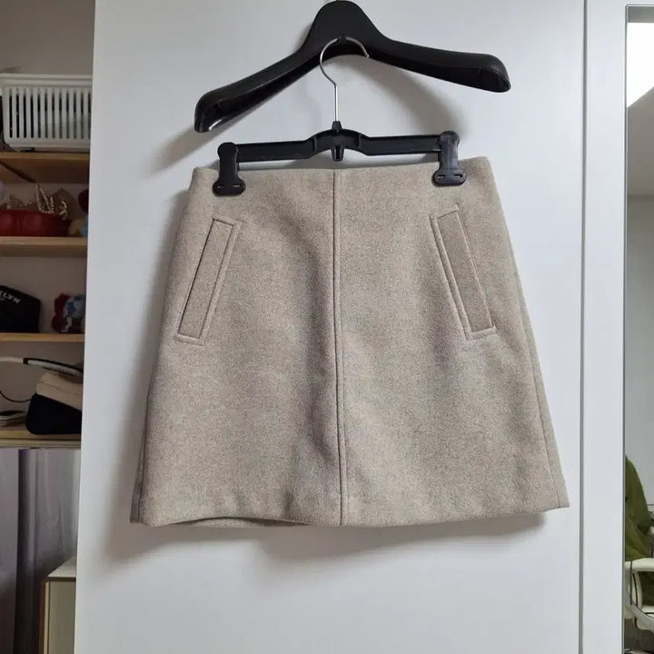 [BUNJANG] Spao Wool Mini Skirt / (1회 착용)스파오 모직 겨울 베이직 미니 스커트