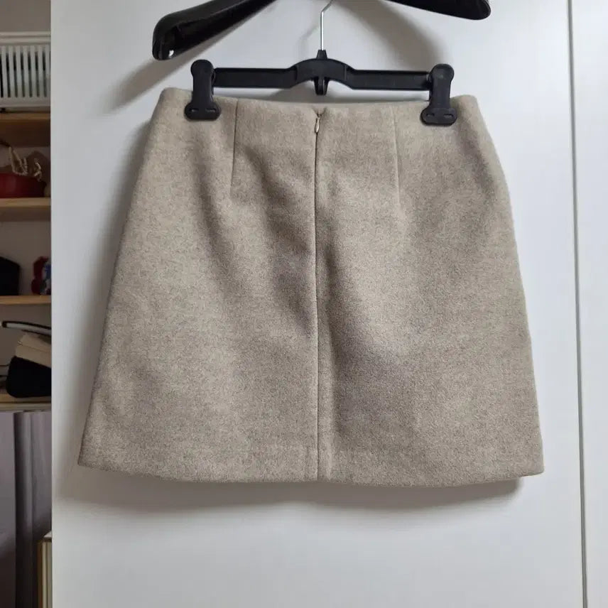 [BUNJANG] Spao Wool Mini Skirt / (1회 착용)스파오 모직 겨울 베이직 미니 스커트