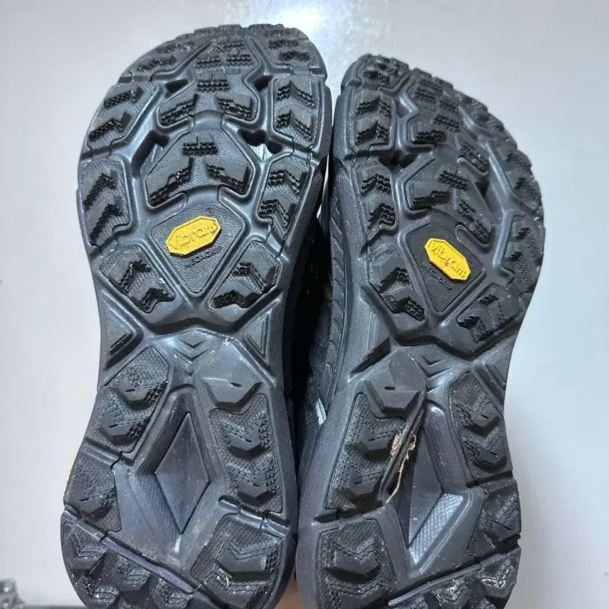[SOLD OUT] [285] 호카 마파테 스피드 4 아우터 오빗 블랙