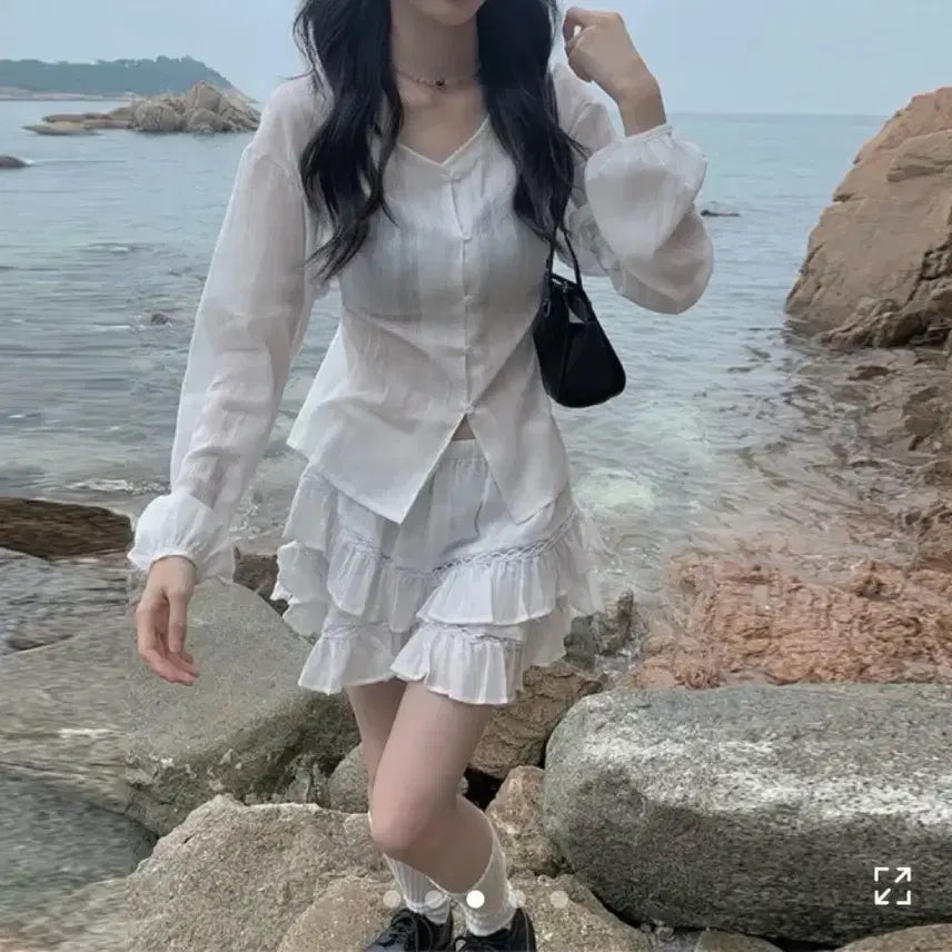 [BUNJANG] Anynewmore Two-Piece Set Sizzy Look / 에이블리 지그재그 애니원모어 투피스 시즈니룩