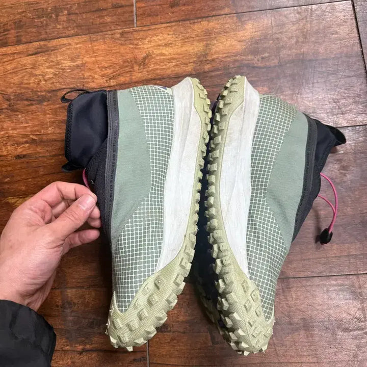 [BUNJANG] Nike ACG Mountain Fly GORE-TEX Clay Green Sneakers / [270] 나이키 acg 마운틴 플라이 고어텍스 클레이 그린