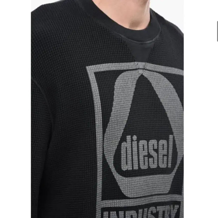 [BUNJANG] Diesel S-COOLWAF Sweatshirt / 디젤 와플 티셔츠 MIKINA DIESEL S-COOLWAF SWEAT