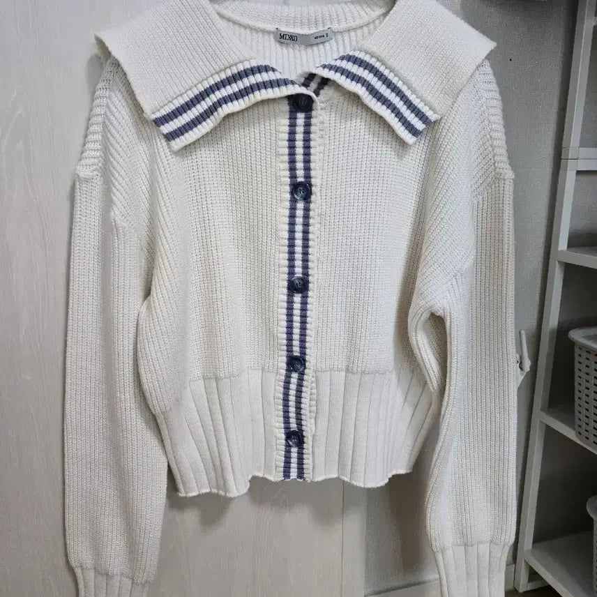 [BUNJANG] MIXXO Collar Neck Crop Cardigan / 미쏘 카라넥 크롭 가디건 팝니다!