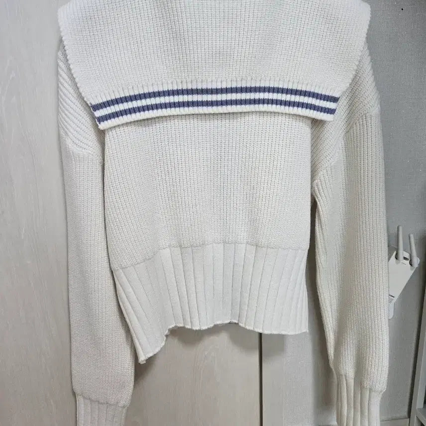 [BUNJANG] MIXXO Collar Neck Crop Cardigan / 미쏘 카라넥 크롭 가디건 팝니다!