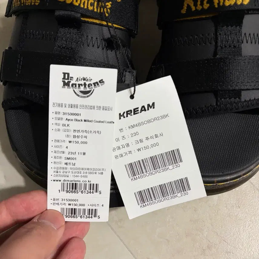 [BUNJANG] Dr. Martens Ace Logo Mild Leather Platform Slides / 새상품(230)닥터마틴 에이스 로고 마일드 레더 스트랩 플랫폼 슬라이드