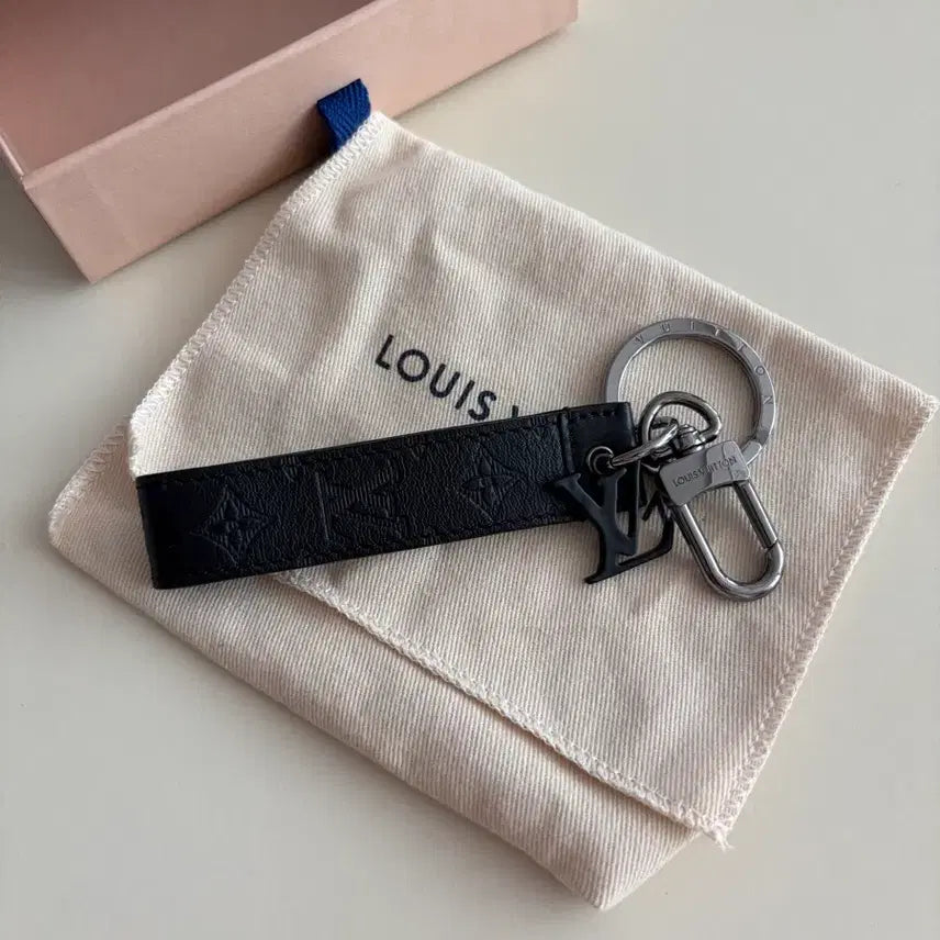 [BUNJANG] Louis Vuitton Keyring / 루이비통 키링