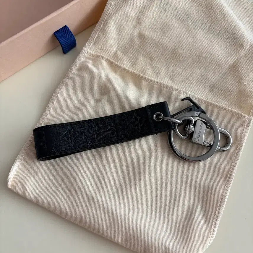 [BUNJANG] Louis Vuitton Keyring / 루이비통 키링