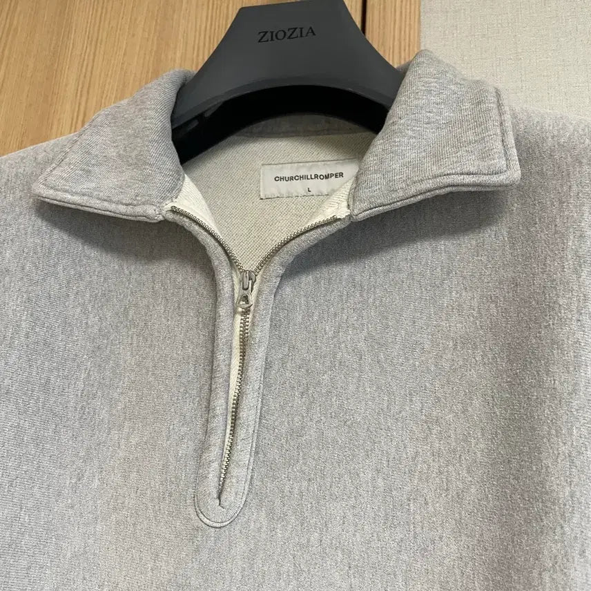 [SOLD OUT] [L] 처칠롬퍼 하프집 풀오버 빈티지 그레이