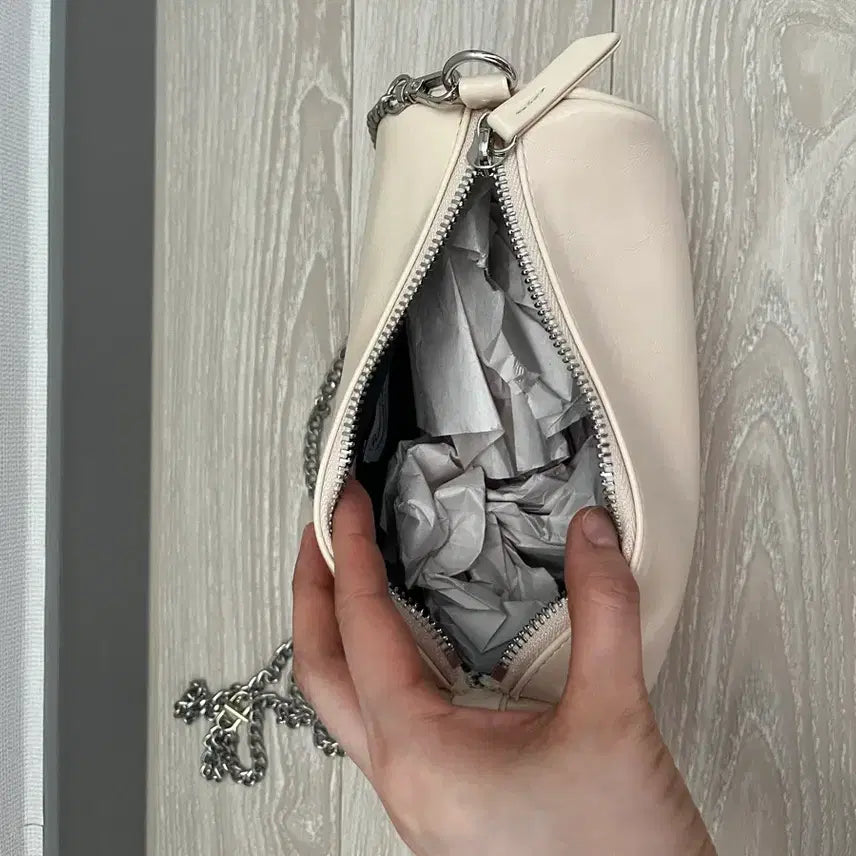 [BUNJANG] Lenz Ivory Crossbody Bag / 린츠 크로스백 판매합니다~