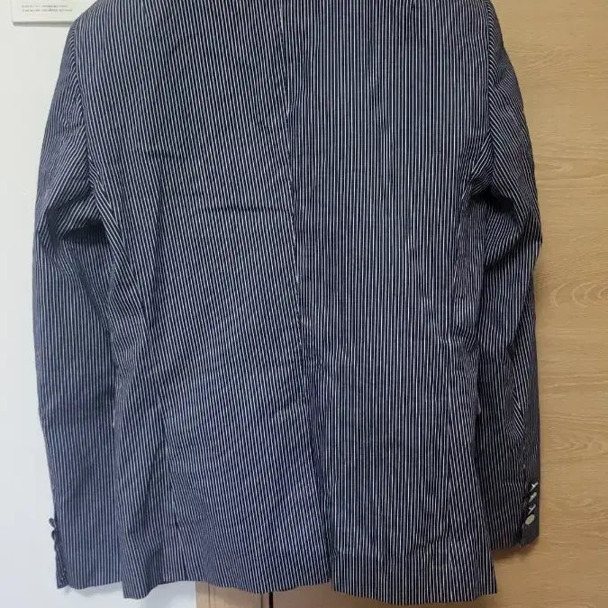 [BUNJANG] Time Stripe Jacket / 타임 스트라이프 자켓 100