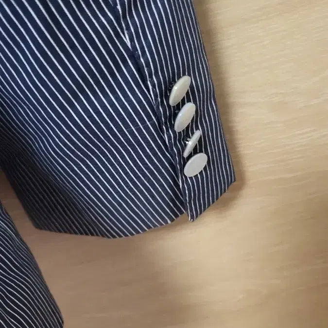 [BUNJANG] Time Stripe Jacket / 타임 스트라이프 자켓 100