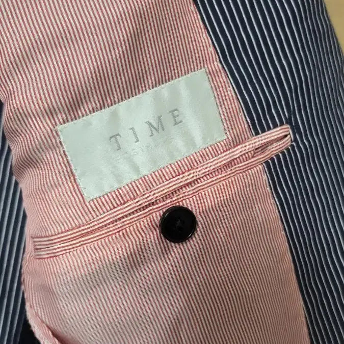 [BUNJANG] Time Stripe Jacket / 타임 스트라이프 자켓 100