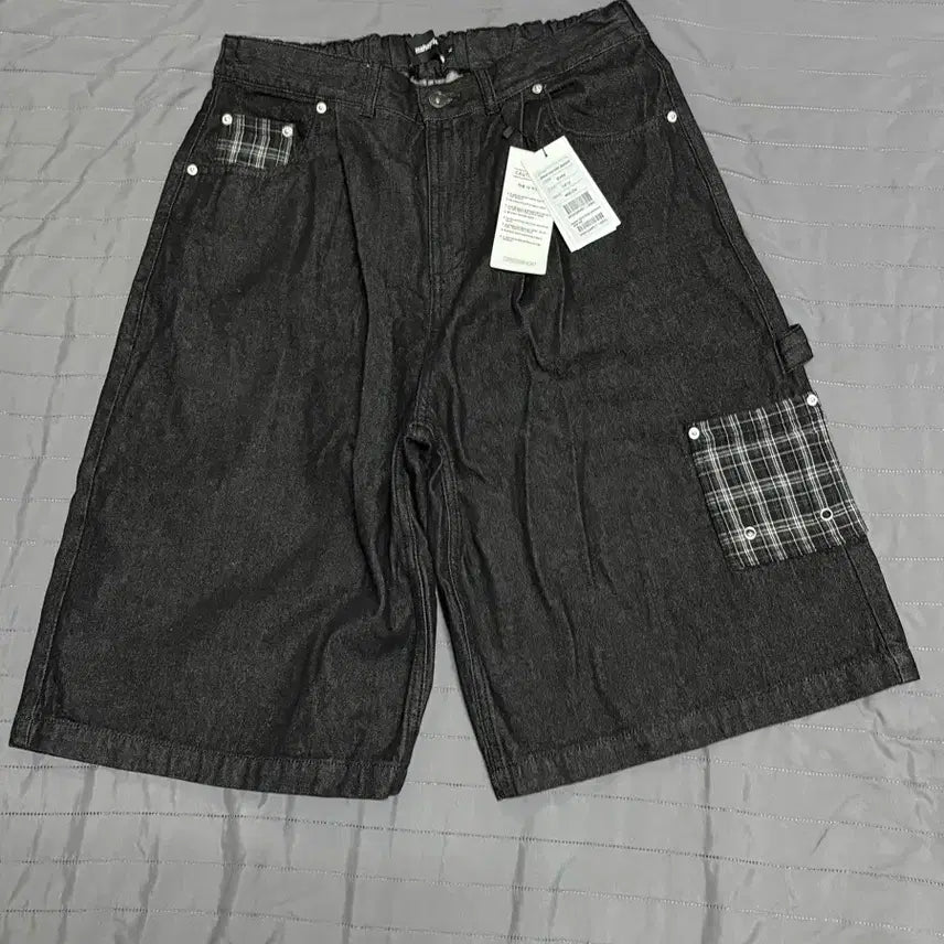 [SOLD OUT] 마하그리드 BERMUDA CHECK POCKET DENIM SHORT
