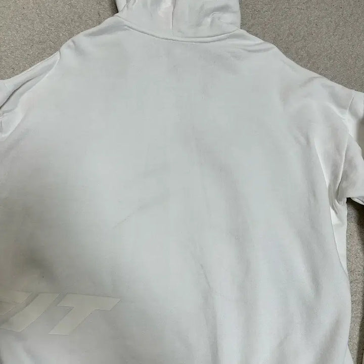 [BUNJANG] Dynafit White Logo Patch Hoodie L / 다이나핏 화이트 로고 패치 후드티 기모 L 100