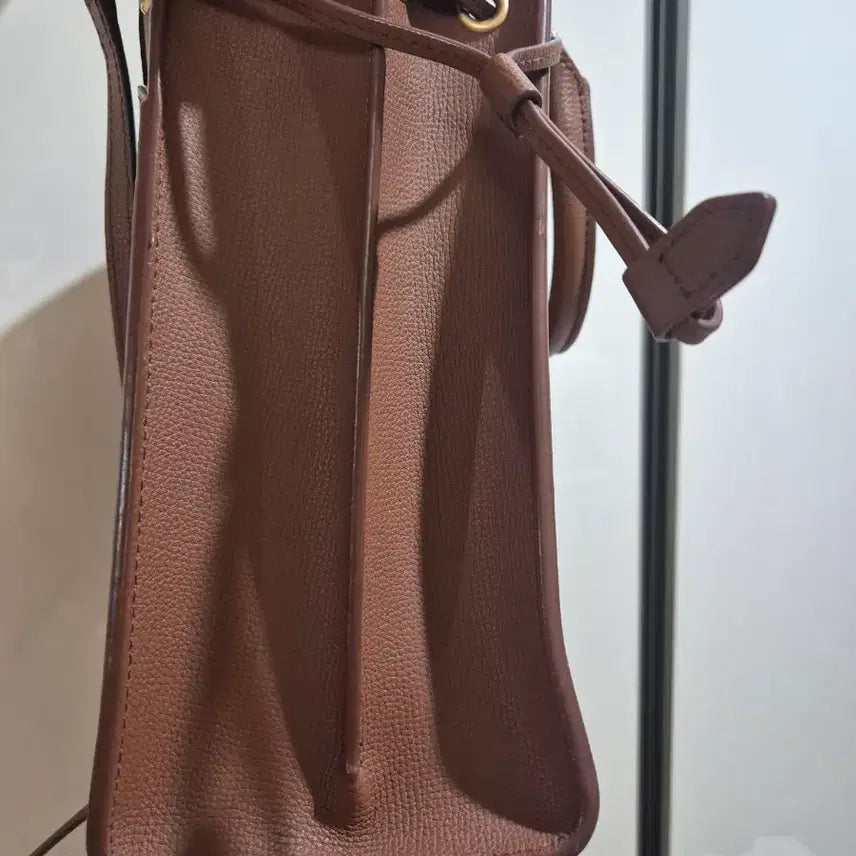 [BUNJANG] Couronne Brown Tote Bag / 쿠론 백