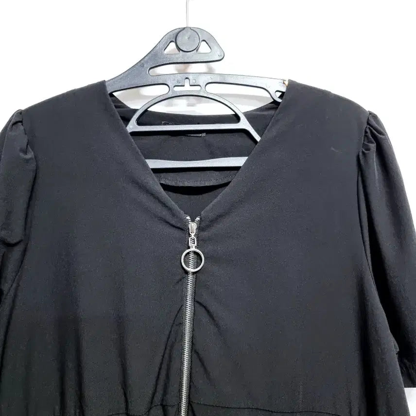 [BUNJANG] Muzok Black/Beige Color Block Long Dress / muzok 블랙/베이지 배색 롱 원피스 프리