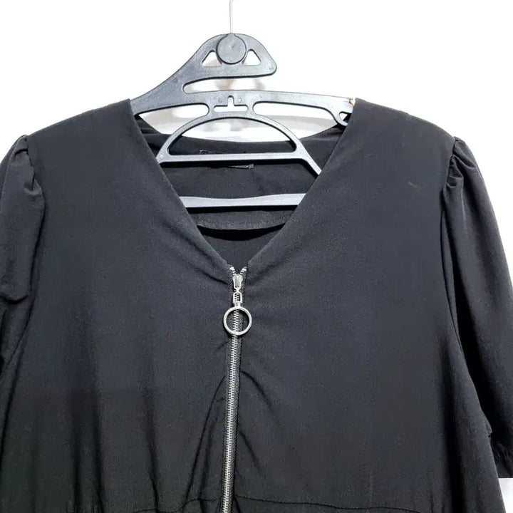 [BUNJANG] Muzok Black/Beige Color Block Long Dress / muzok 블랙/베이지 배색 롱 원피스 프리