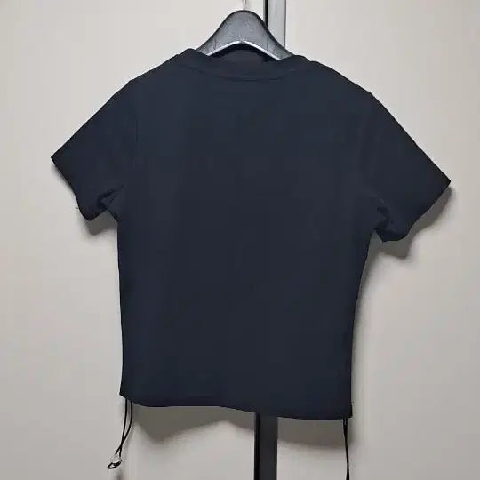[BUNJANG] Black Crop T-shirt / 블랙 크롭티셔츠 (새상품)