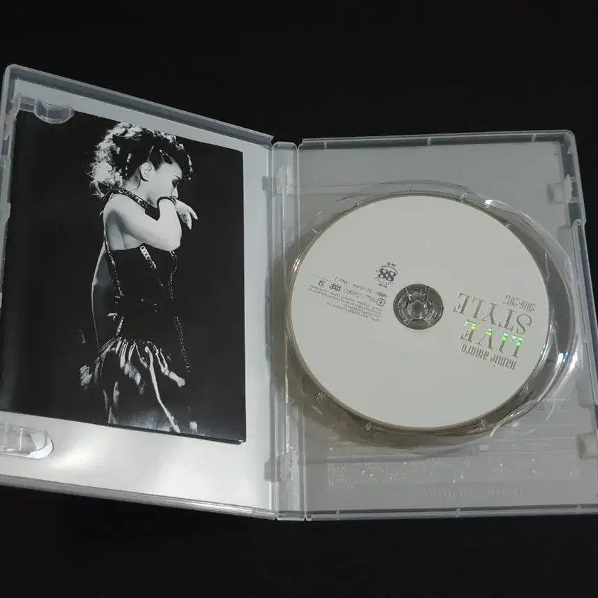 [BUNJANG] Namie Amuro LIVE STYLE 2016-17 (2DVD) / 아무로 나미에 라이브 영상 LIVE STYLE 2016-17 (2DVD)