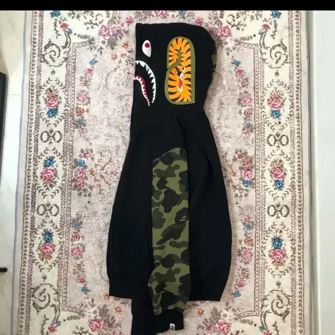 [BUNJANG] Bape X Shamou Camo Hooded Zip-up M / 베이프샤모 카모 후드집업 M