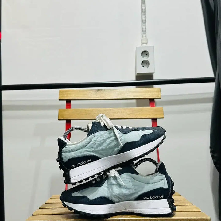 [BUNJANG] New Balance 327 Navy Sneakers / 230) 뉴발란스 운동화 여성 여자 신발 327 네이비 스니커즈