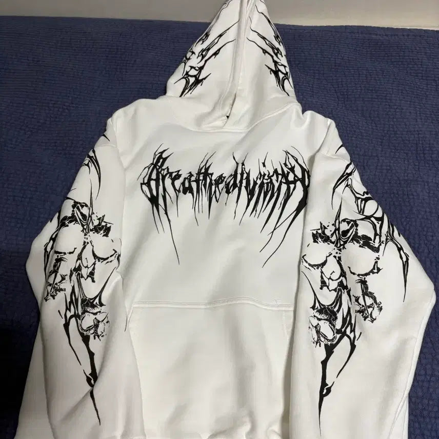 [BUNJANG] breathedivinity White Hoodie / breathedivinity 화이트 후드티