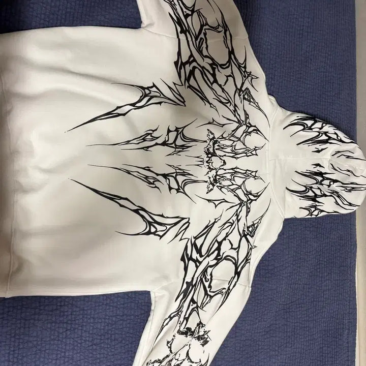 [BUNJANG] breathedivinity White Hoodie / breathedivinity 화이트 후드티