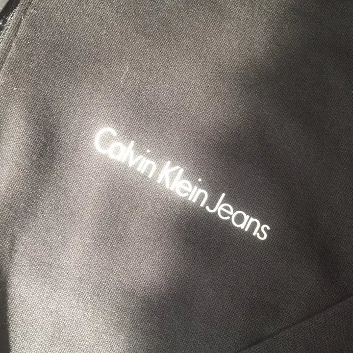 [BUNJANG] Calvin Klein Black Hooded Zip-up Jacket / 캘빈클라인 블랙 후드집업