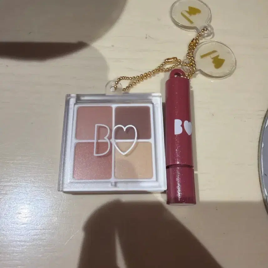 [BUNJANG] Cosmetic Keychain / 화장품 모양 키링 팝니다